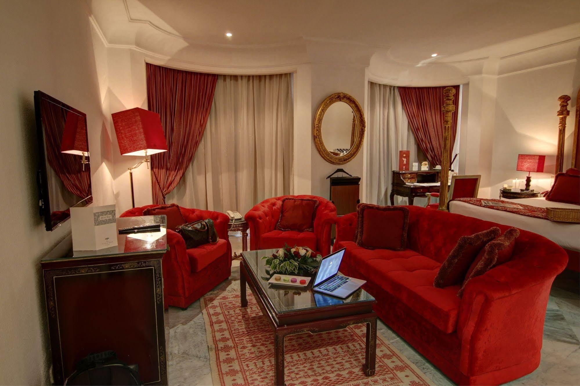 Hotel La Maison Blanche Tunis Exteriér fotografie A suite at the hotel