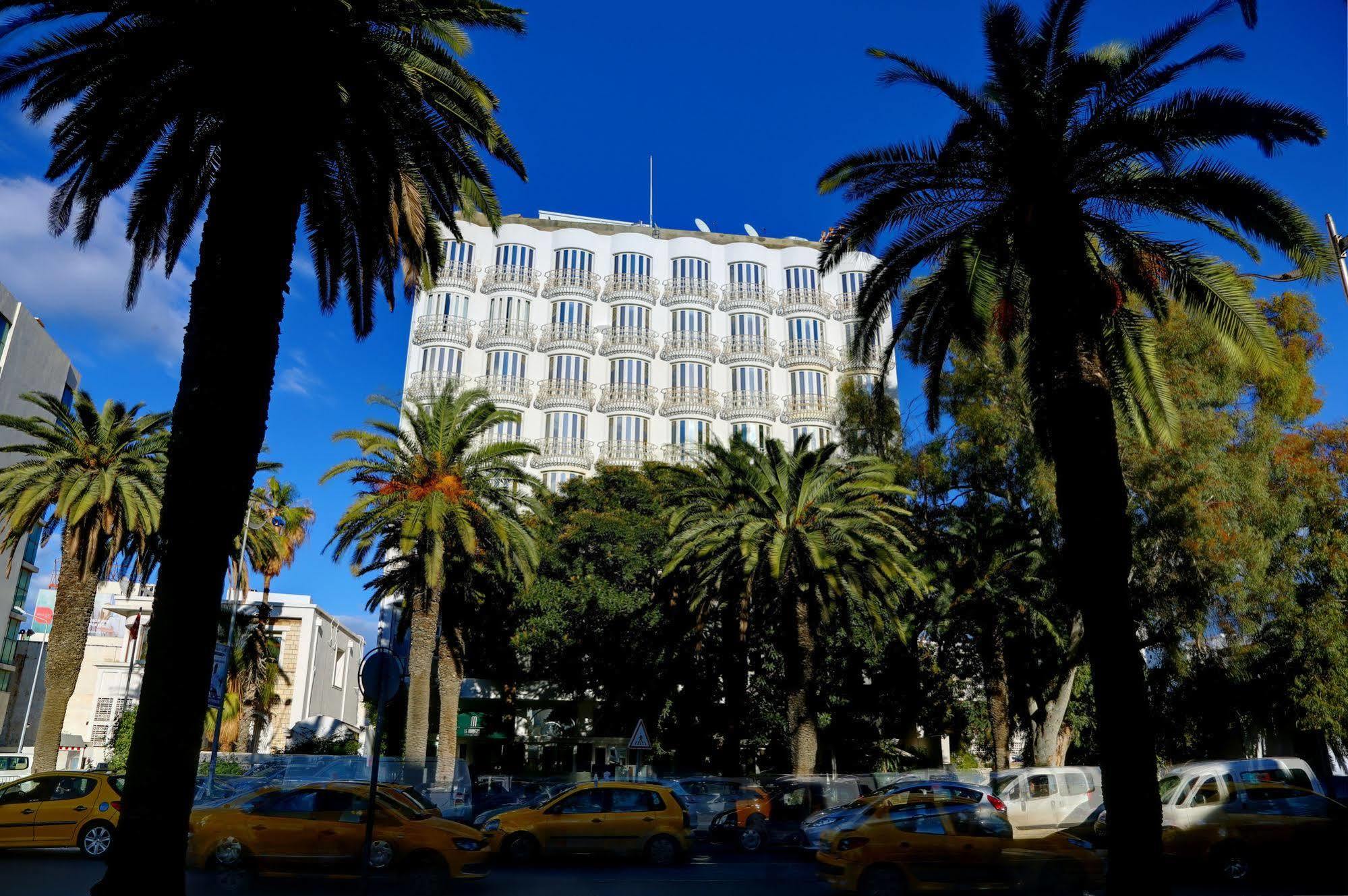 Hotel La Maison Blanche Tunis Exteriér fotografie The headquarters of the Tunisian Ministry of Foreign Affairs in Tunis