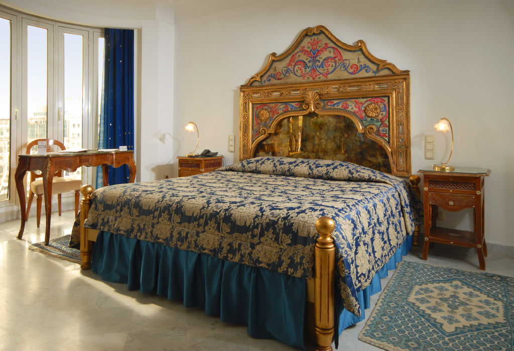 Hotel La Maison Blanche Tunis Exteriér fotografie A bedroom