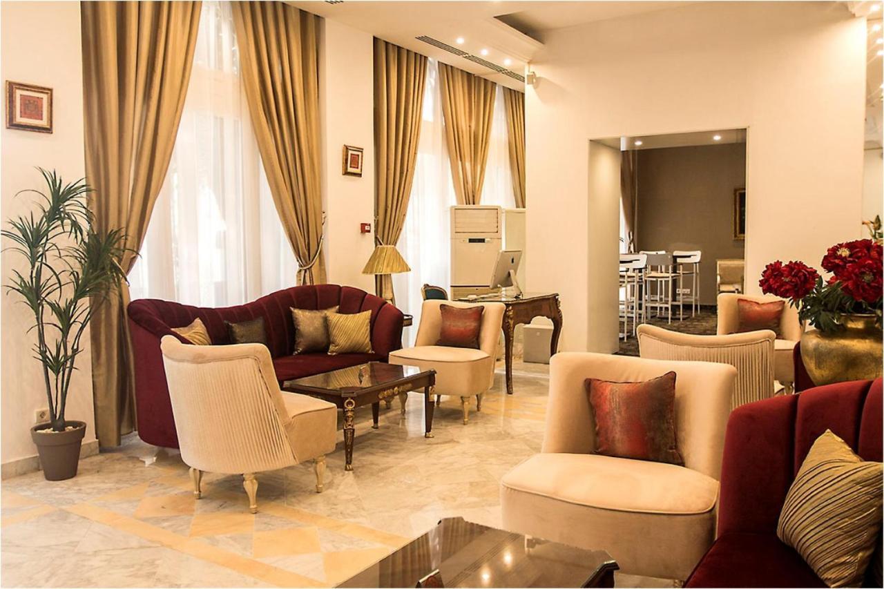 Hotel La Maison Blanche Tunis Exteriér fotografie The lobby of the hotel