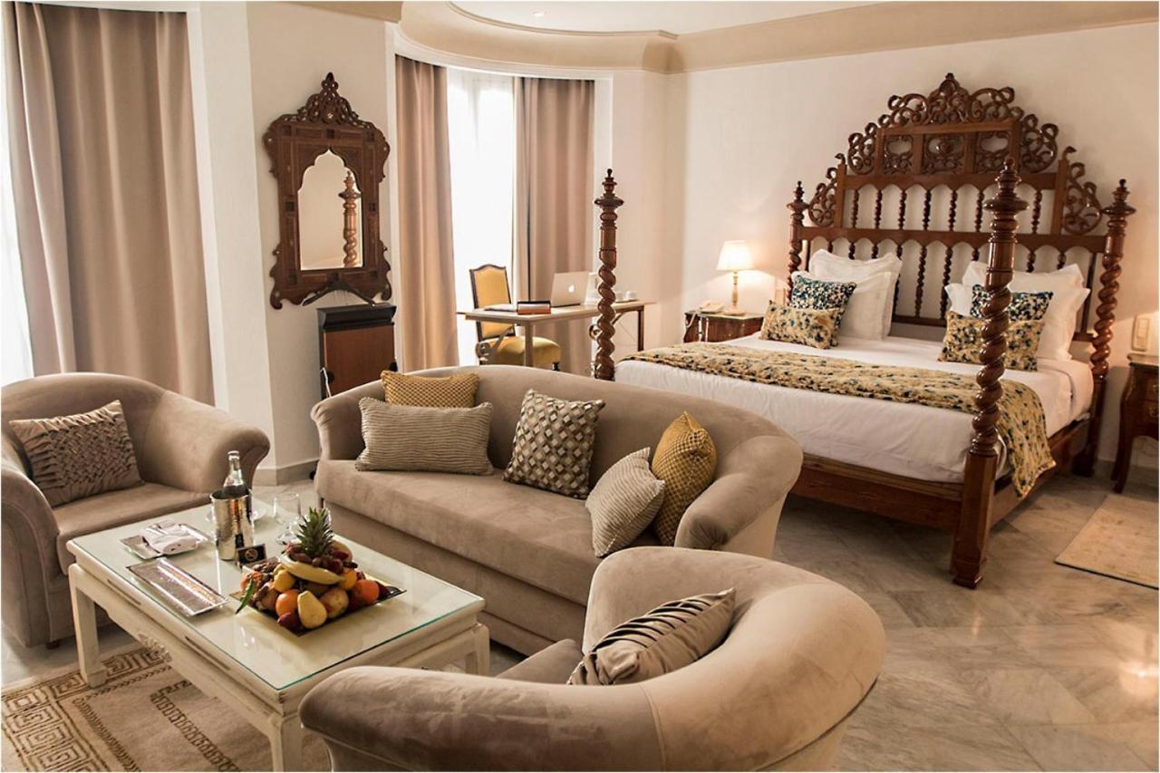 Hotel La Maison Blanche Tunis Exteriér fotografie Suite at the hotel